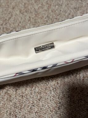 Burberry White Cosmetic Pouch with Top Handle